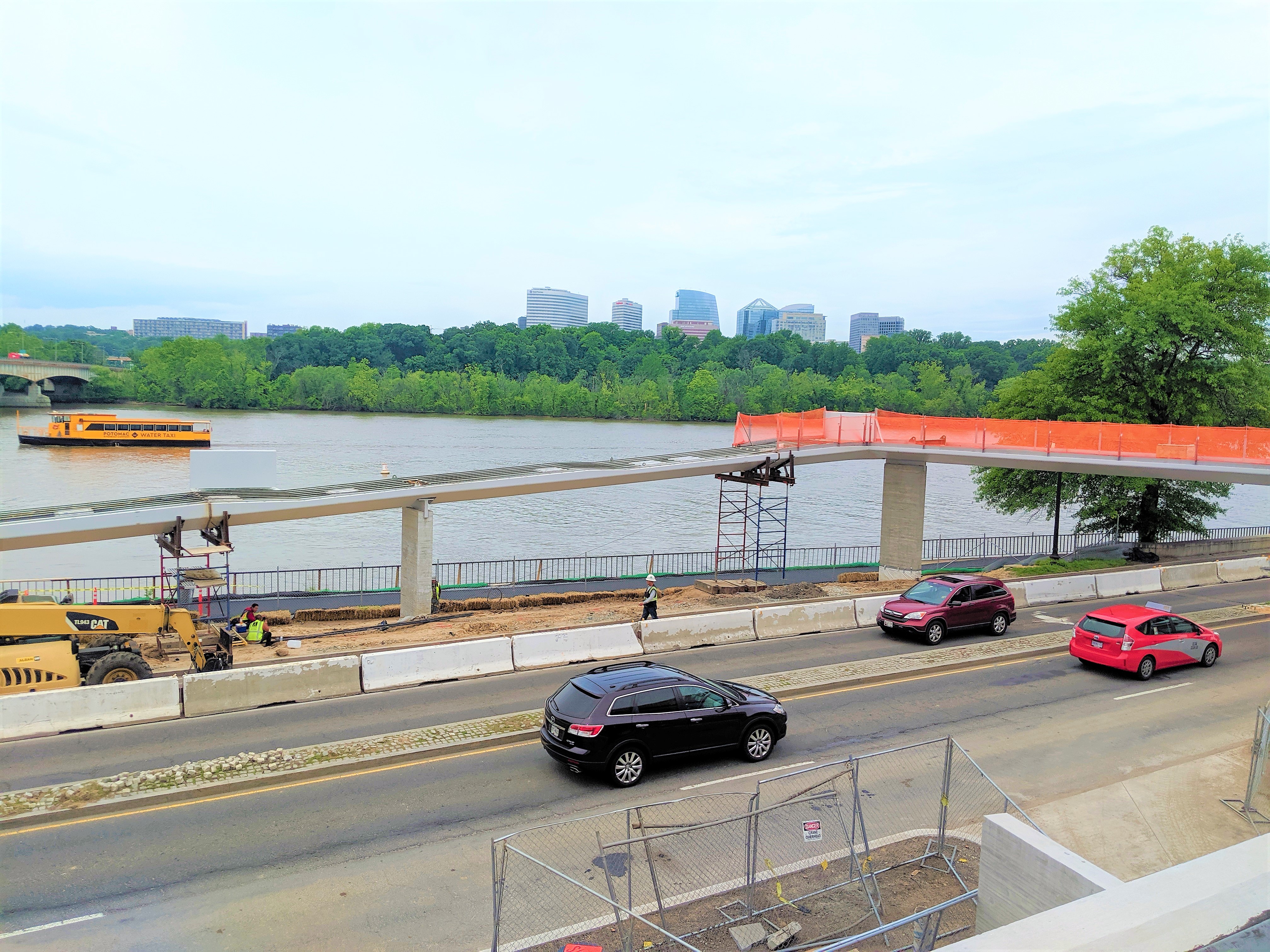 Williams Steel Erects Bridge at Kennedy Center
